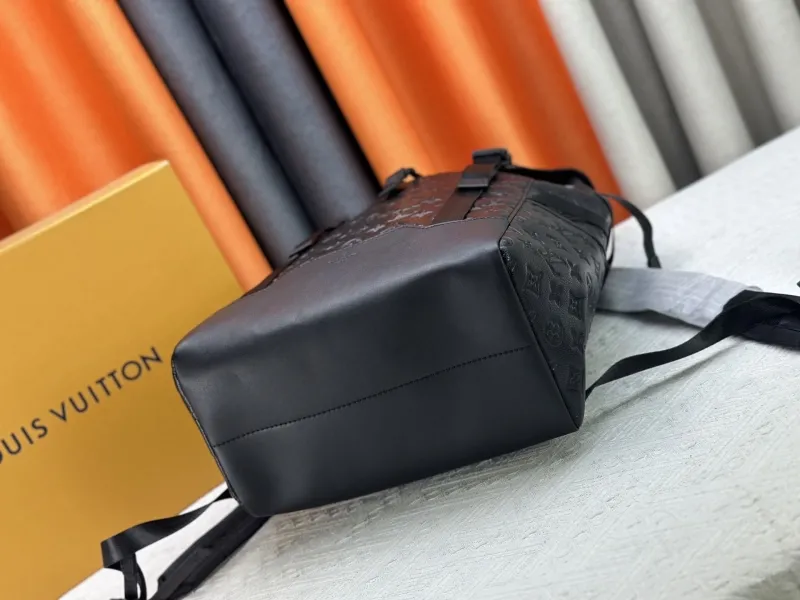 LV Backpacks-9 - Image 5