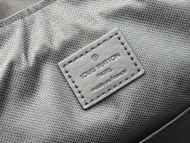 LV Backpacks-9 - Image 8