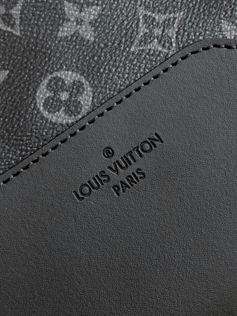LV Backpacks-17 - Image 5