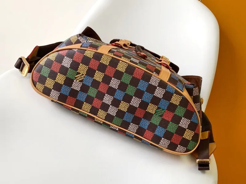 LV Backpacks-21 - Image 3