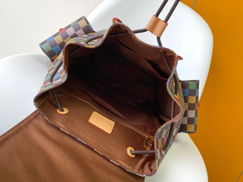 LV Backpacks-21 - Image 9