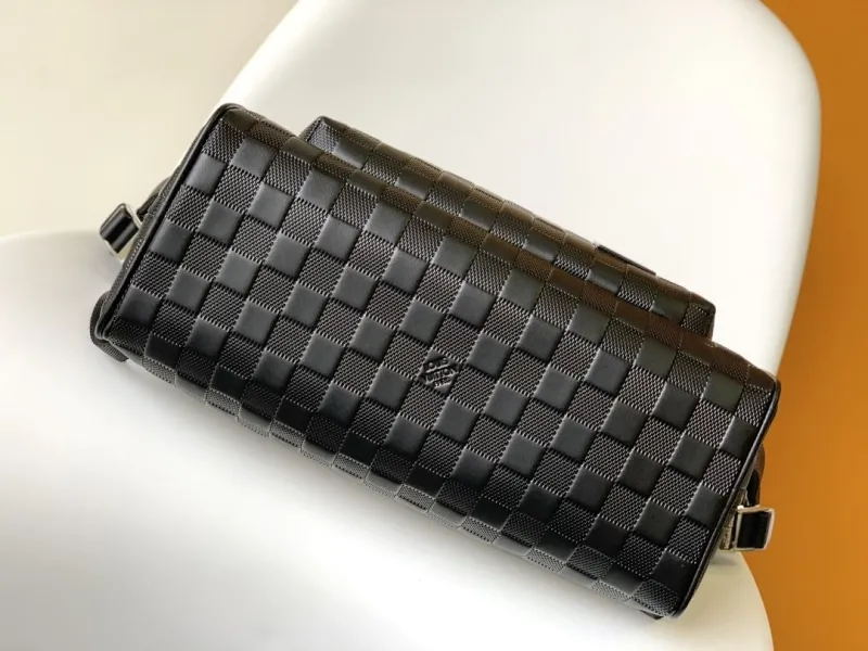 LV Backpacks-25 - Image 4