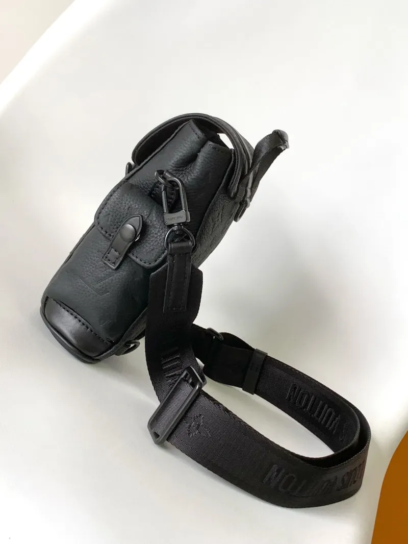 Alternative view of LV Backpacks-28