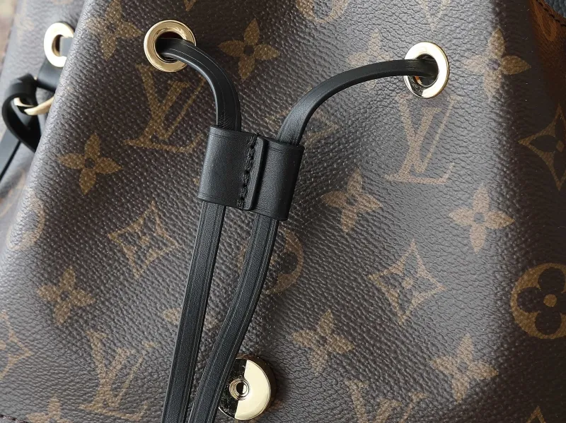 LV Backpacks-92 - Image 3