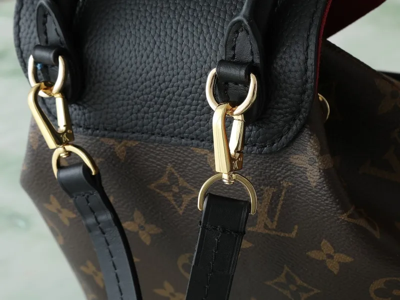 LV Backpacks-94 - Image 7