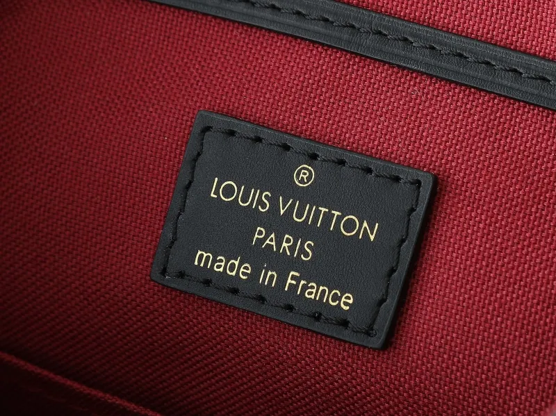 LV Backpacks-94 - Image 10