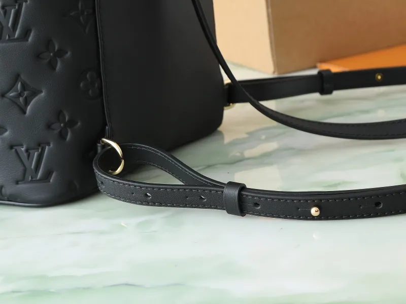 LV Backpacks-96 - Image 3