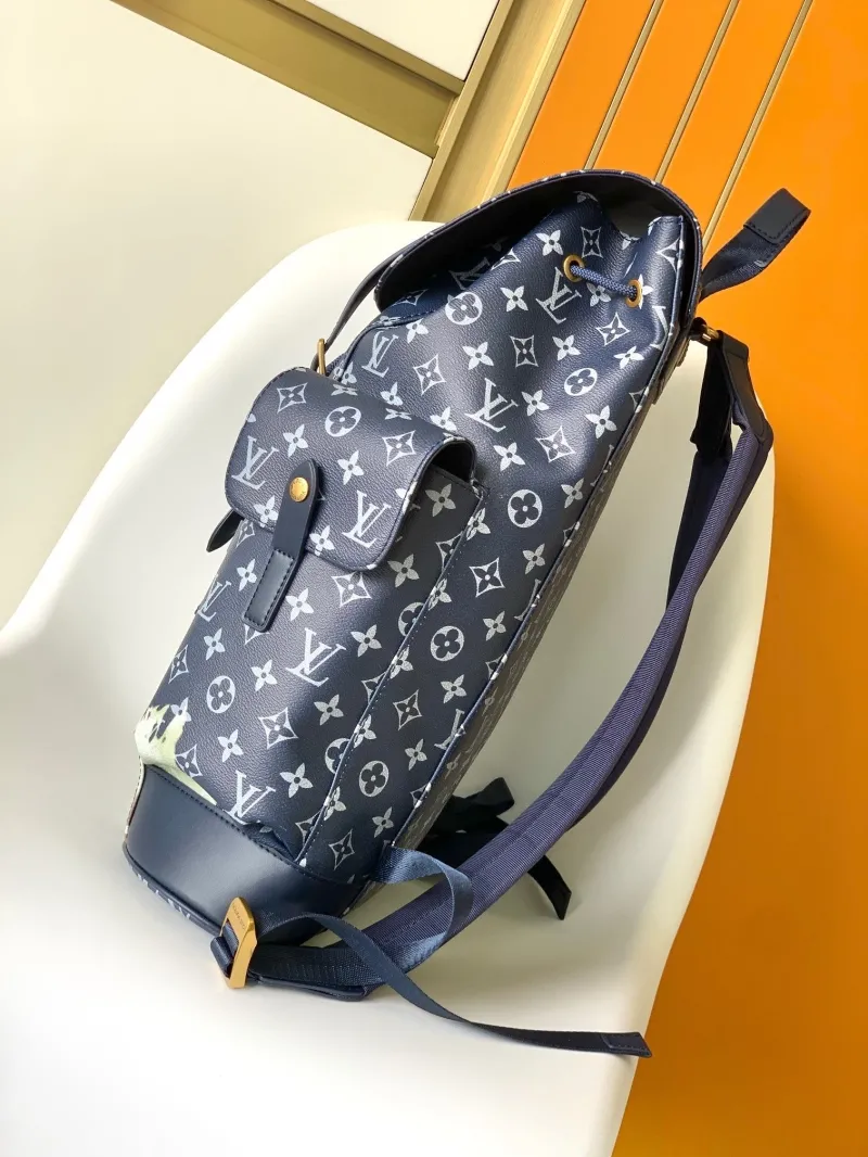 Alternative view of LV Backpacks-102