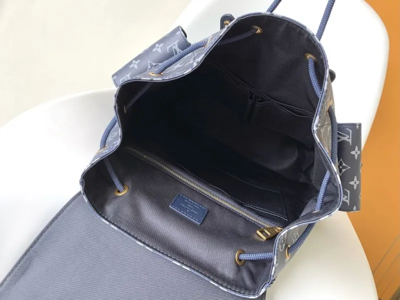 LV Backpacks-102 - Image 7
