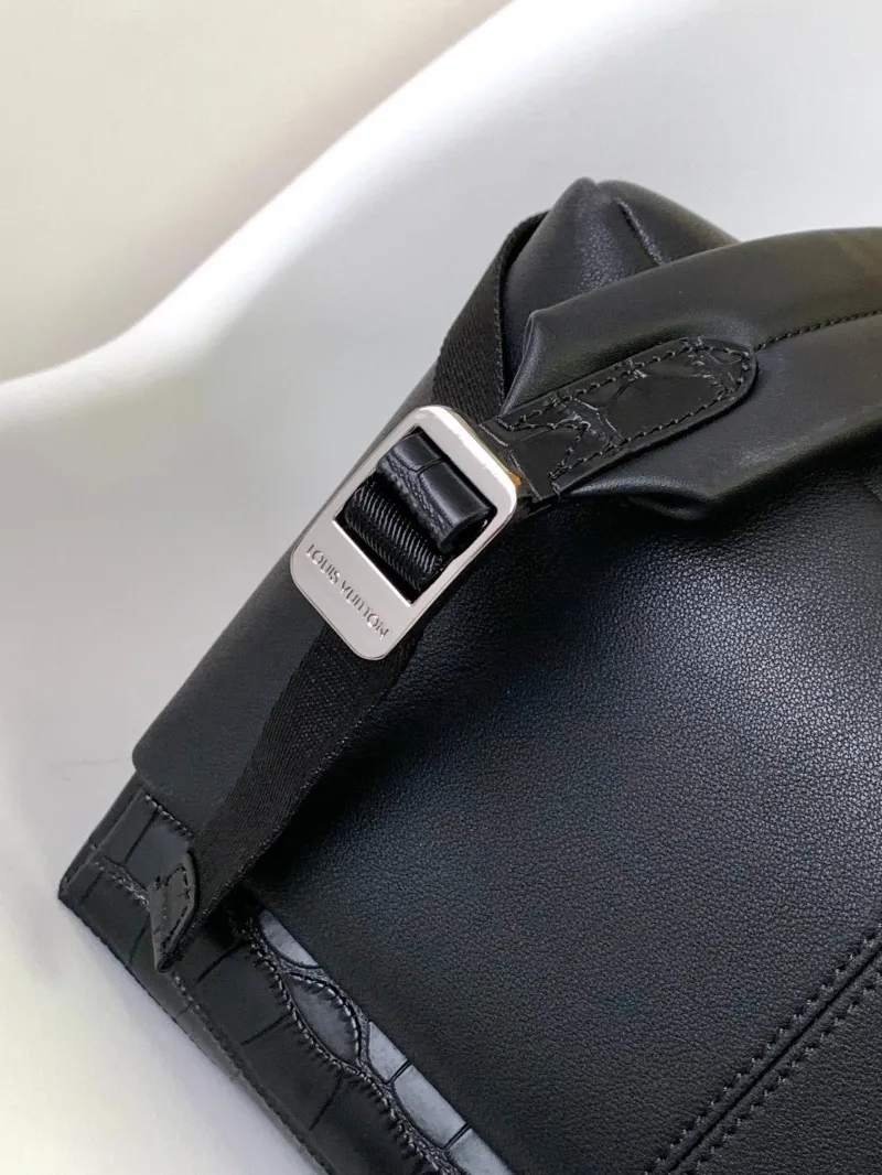 LV Backpacks-104 - Image 7