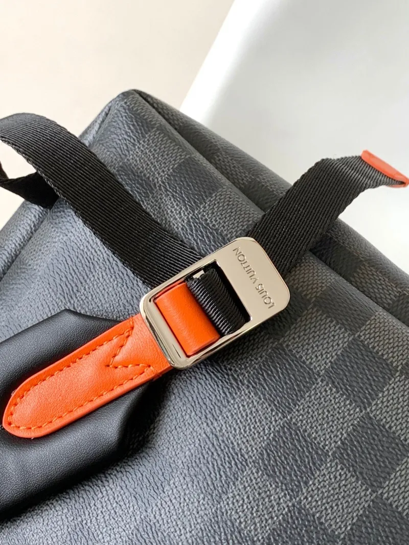 LV Backpacks-106 - Image 7