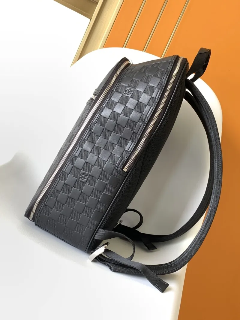 Alternative view of LV Backpacks-114