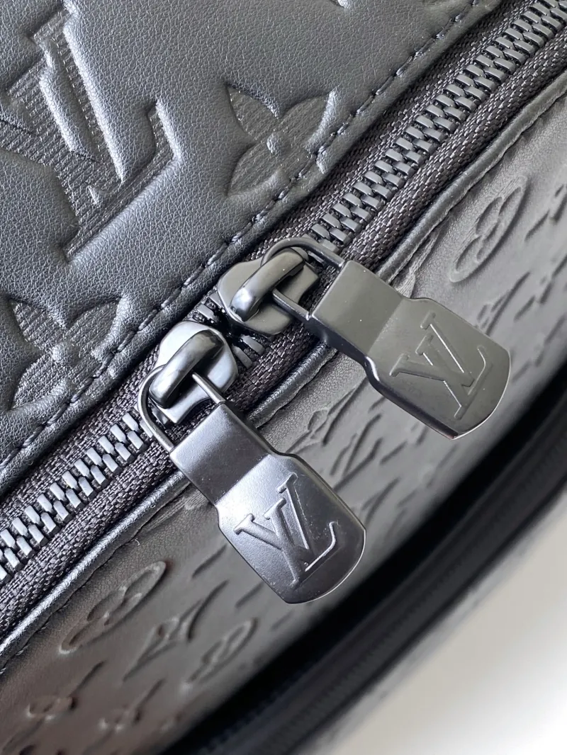 LV Backpacks-124 - Image 5