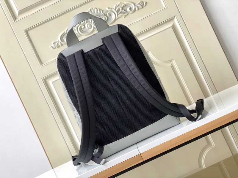 LV Backpacks-131 - Image 3
