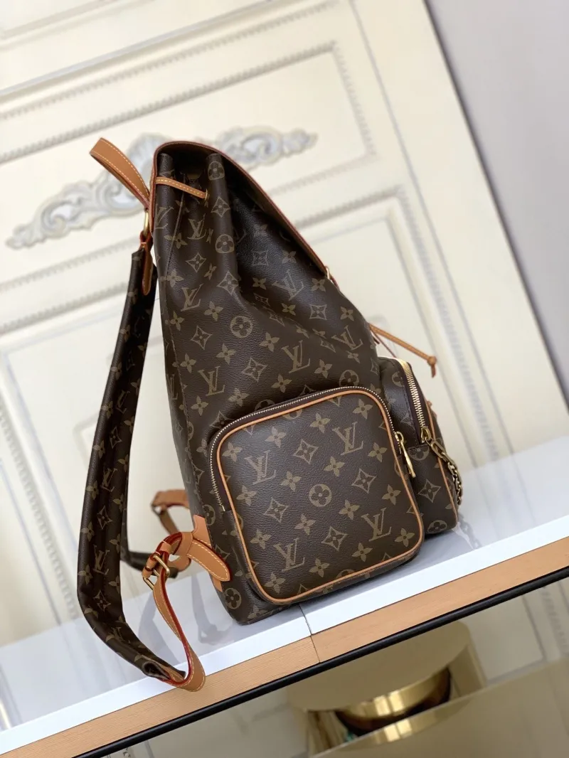 LV Backpacks-133 - Image 3