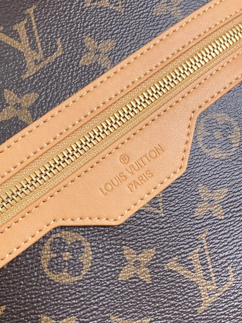 LV Backpacks-138 - Image 6