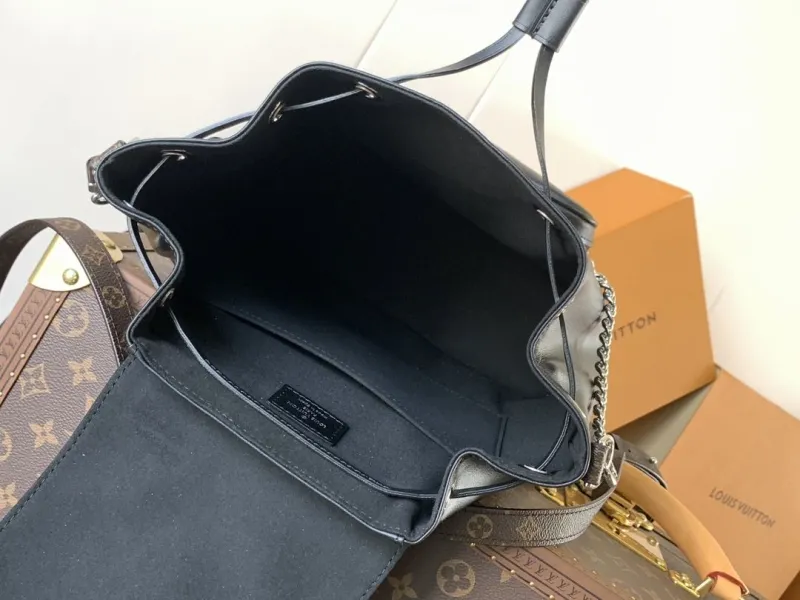 LV Backpacks-139 - Image 8