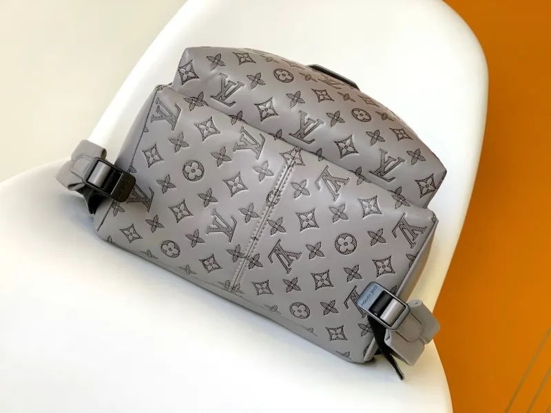 LV Backpacks-143 - Image 4