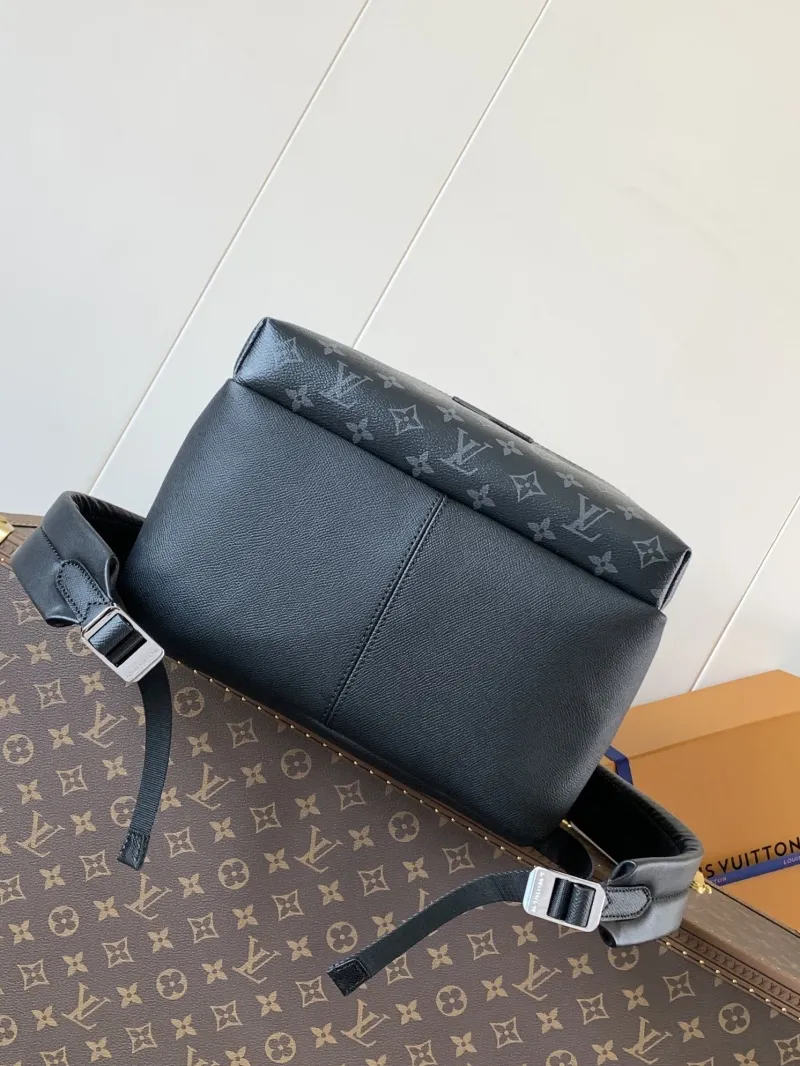 LV Backpacks-157 - Image 4