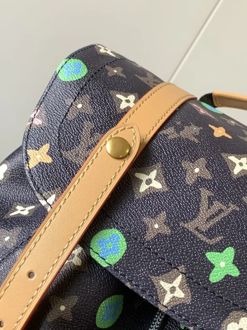 LV Backpacks-183 - Image 5