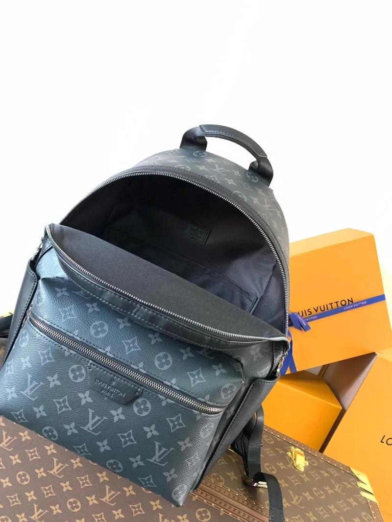 LV Backpacks-185 - Image 8
