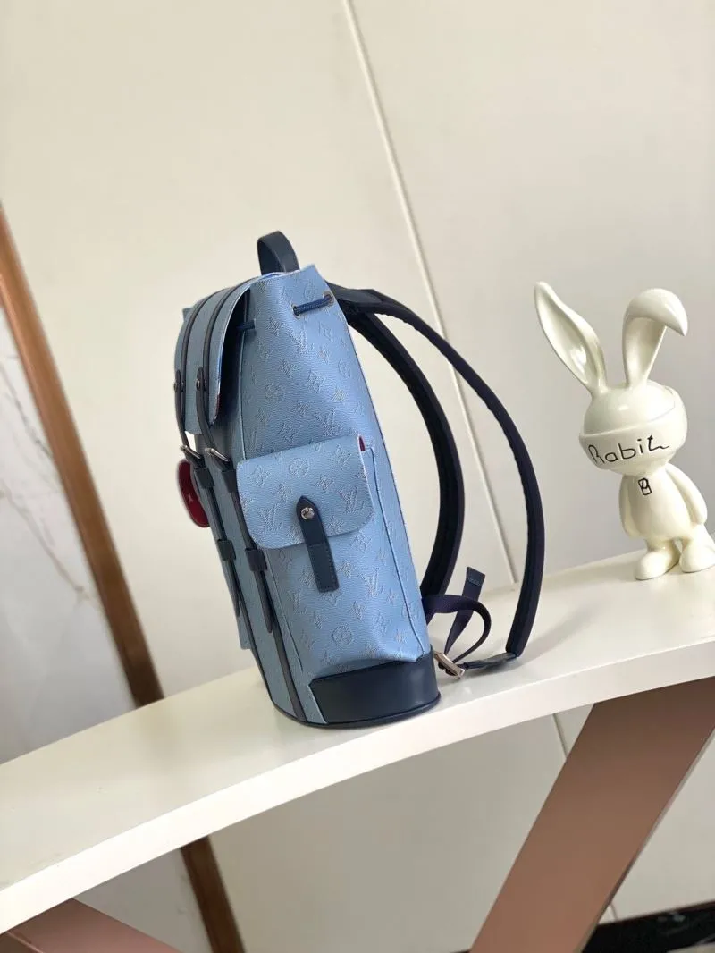 Alternative view of LV Backpacks-290