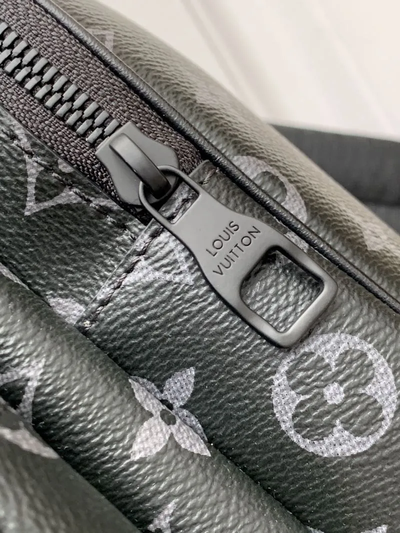 LV Backpacks-294 - Image 8