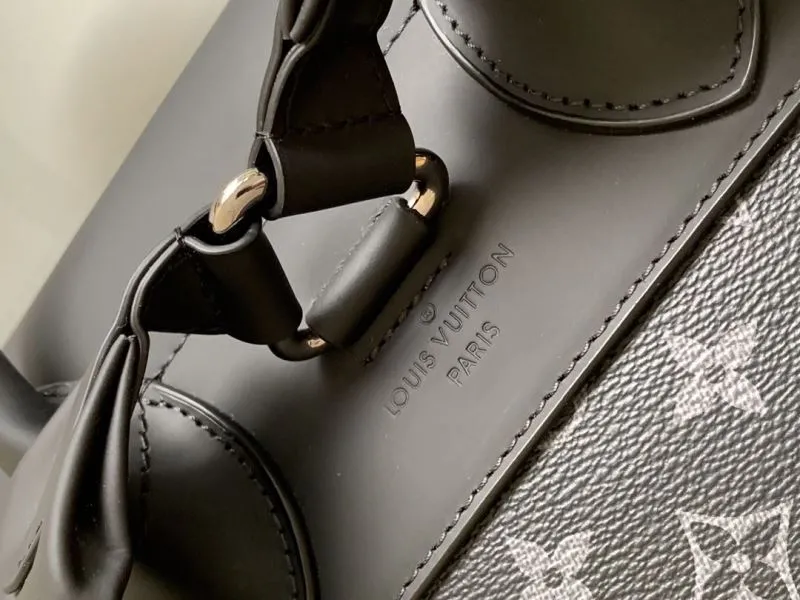 LV Backpacks-295 - Image 8