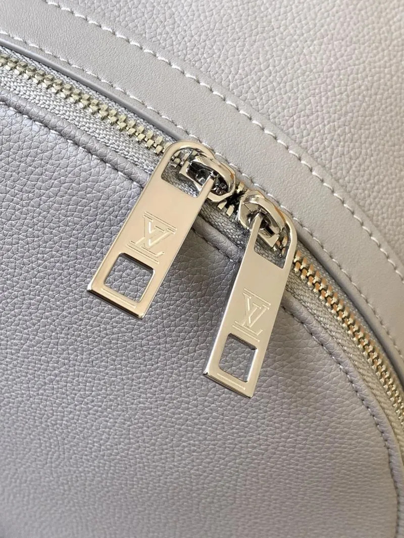 LV Backpacks-297 - Image 7