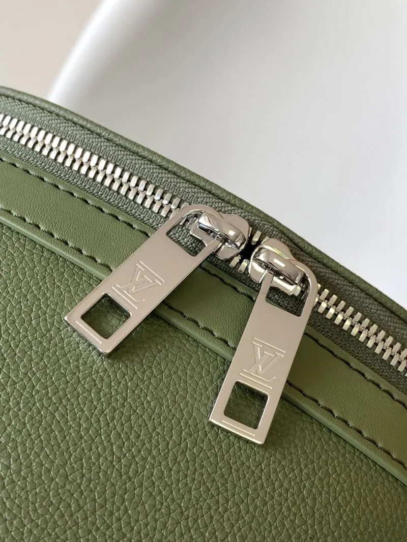 LV Backpacks-299 - Image 5