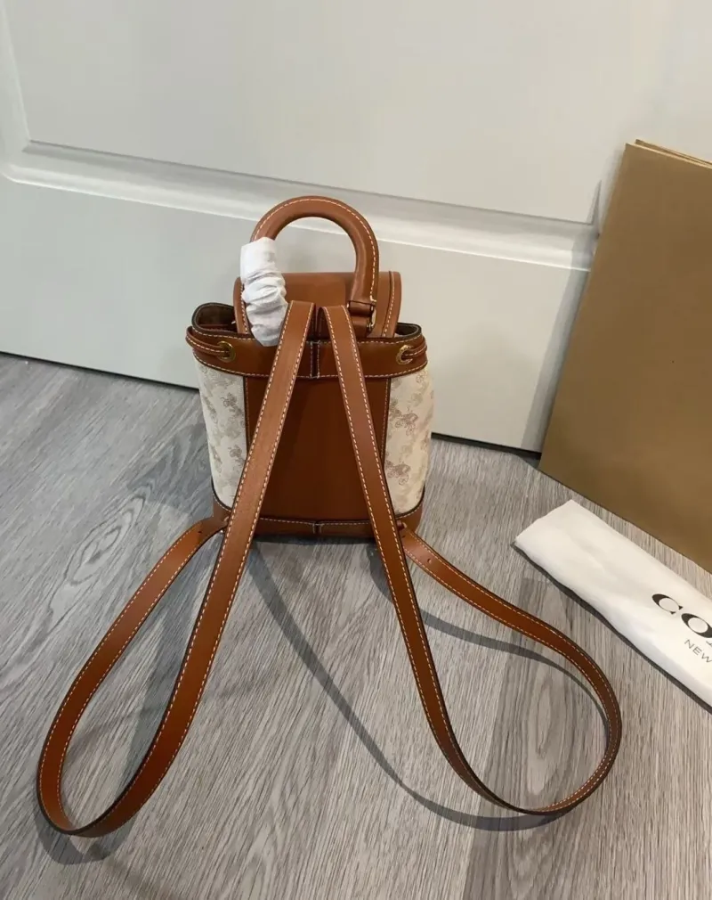 LV Backpacks-315 - Image 3