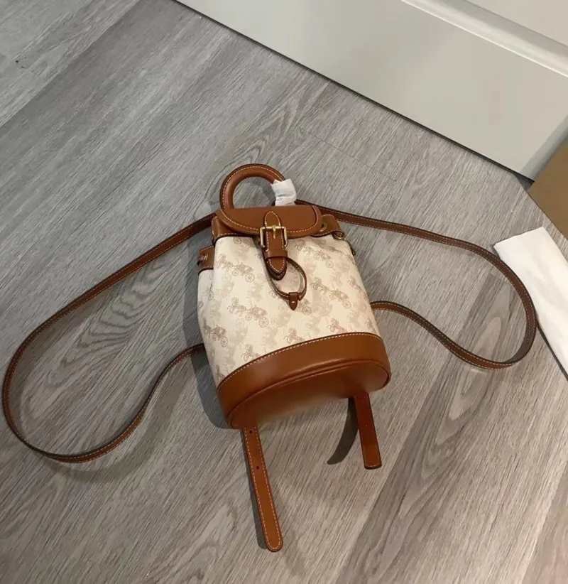 LV Backpacks-315 - Image 5
