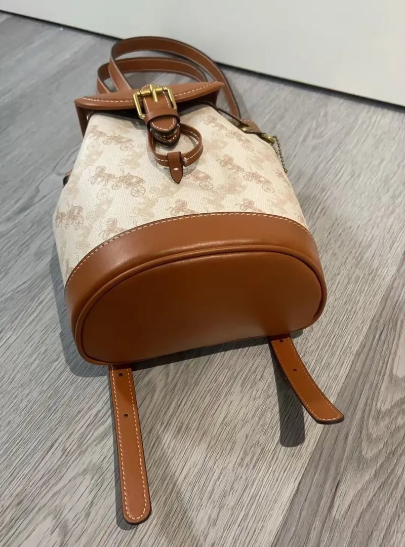 LV Backpacks-315 - Image 7