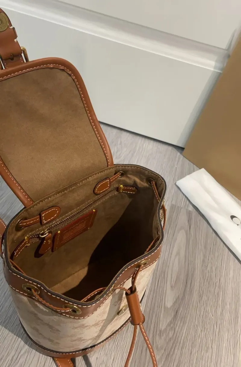 LV Backpacks-315 - Image 8