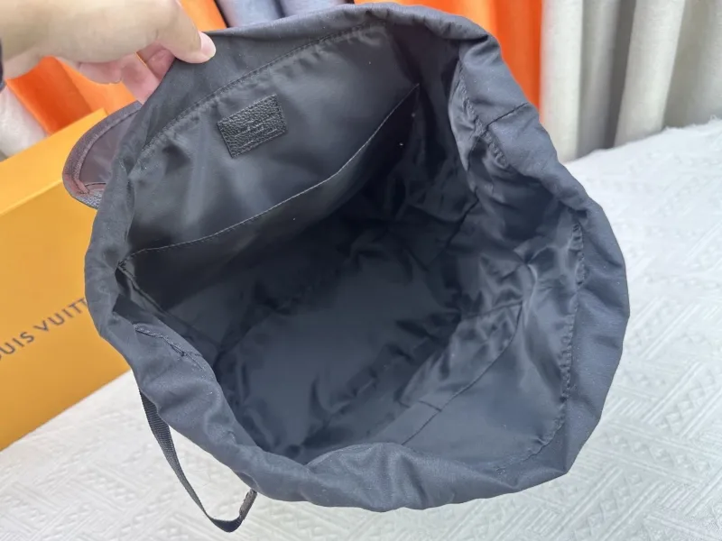 LV Backpacks-317 - Image 8
