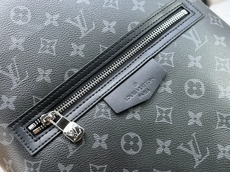 LV Backpacks-322 - Image 6