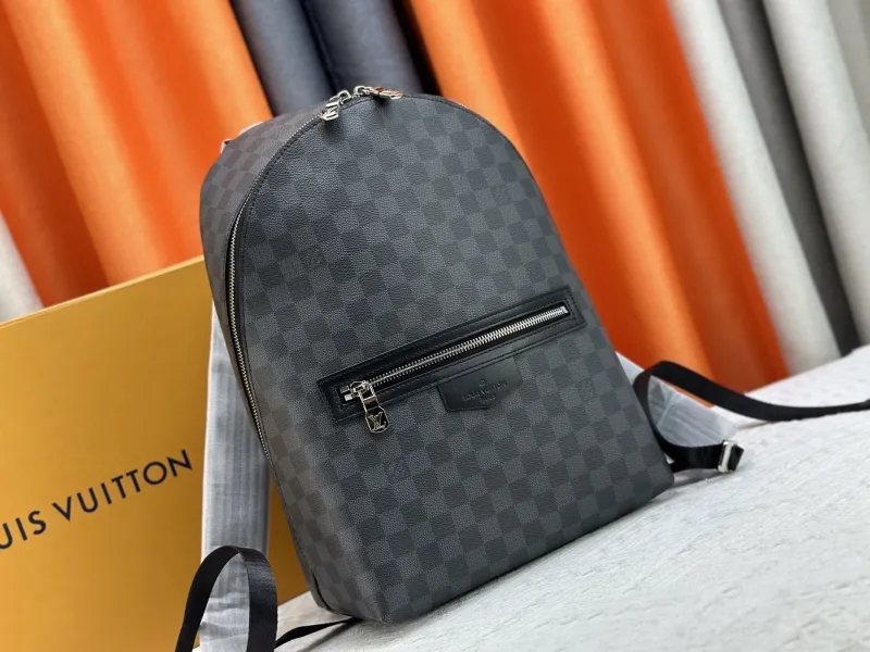 Alternative view of LV Backpacks-323