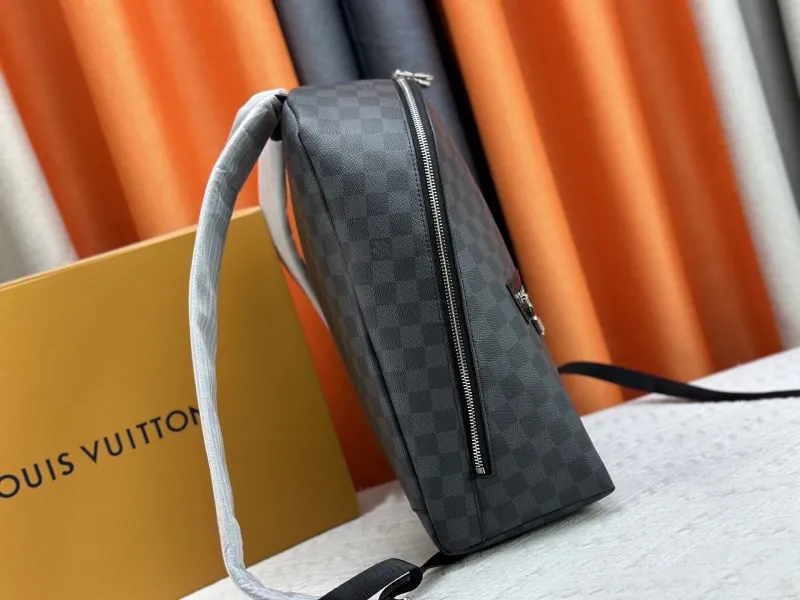 LV Backpacks-323 - Image 3