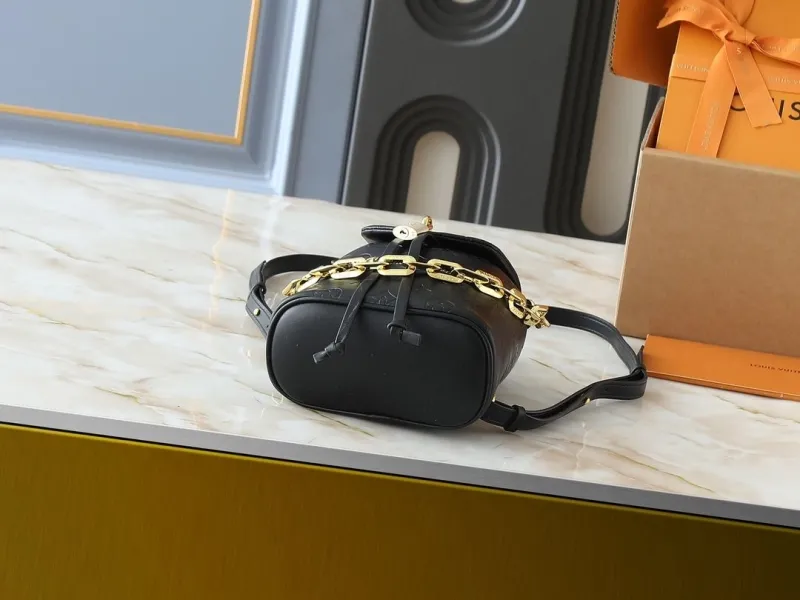 LV Backpacks-327 - Image 4