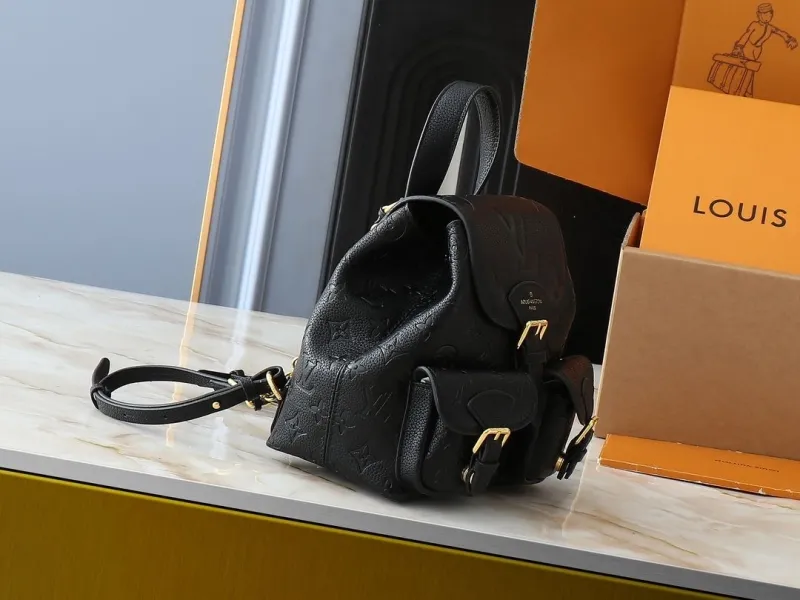 Alternative view of LV Backpacks-337