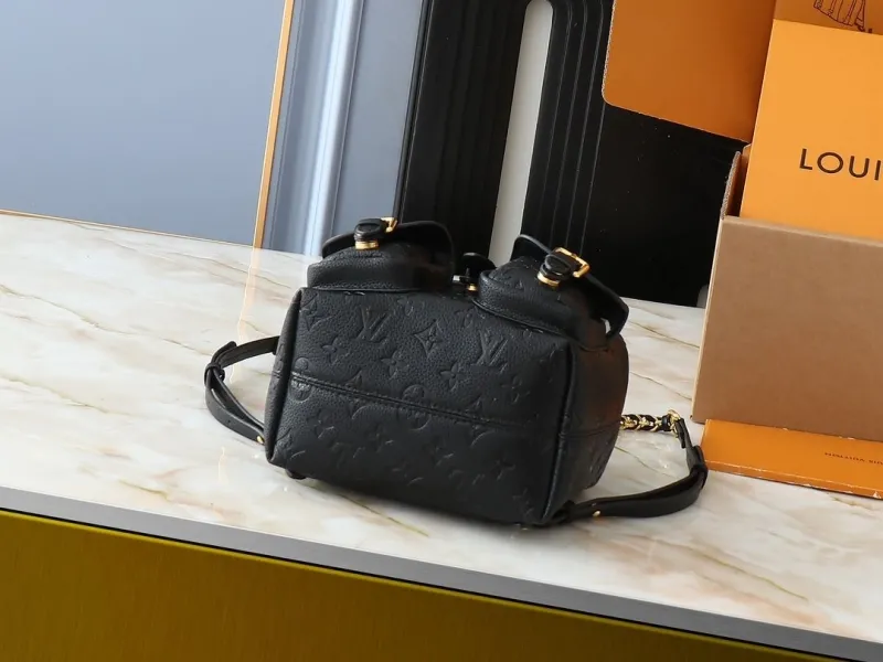 LV Backpacks-337 - Image 4