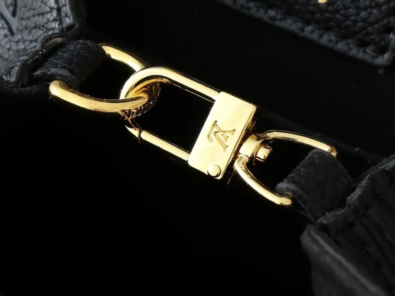 LV Backpacks-337 - Image 7