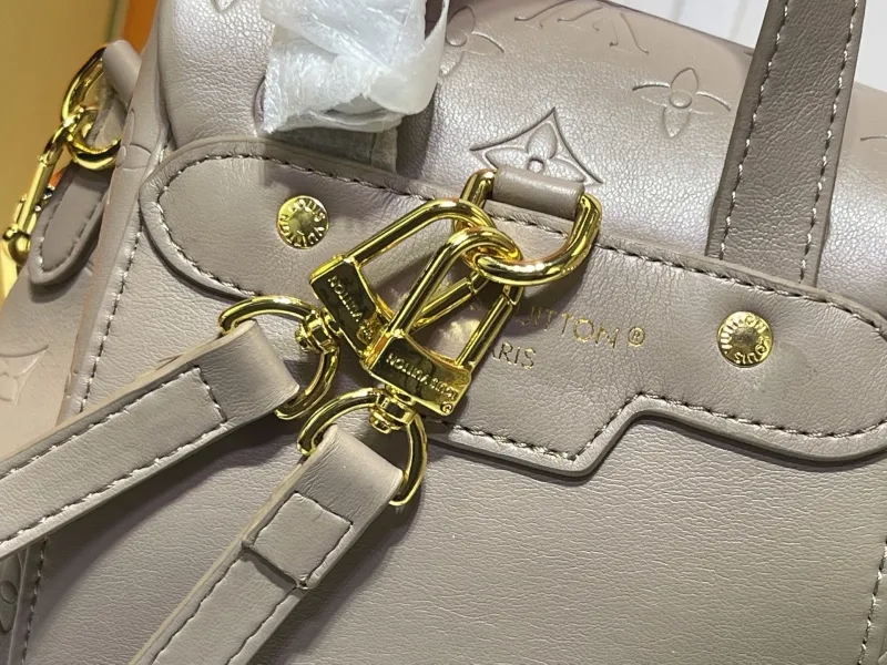 LV Backpacks-343 - Image 6