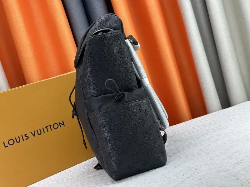 LV Backpacks-345 - Image 5