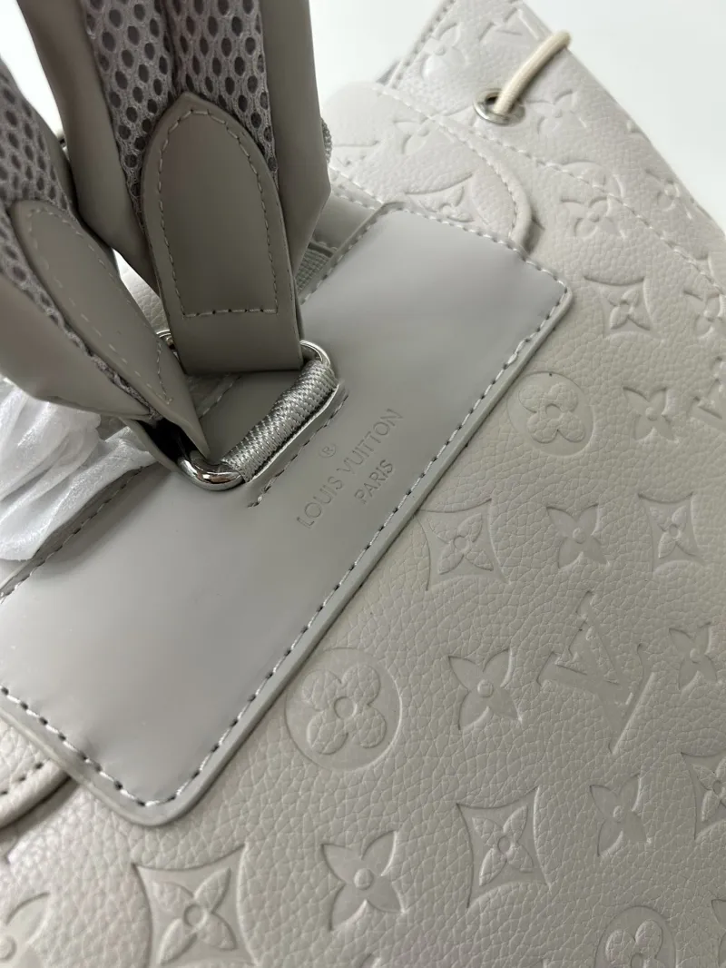 LV Backpacks-352 - Image 7