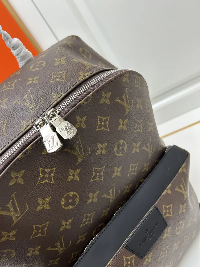 LV Backpacks-359 - Image 4