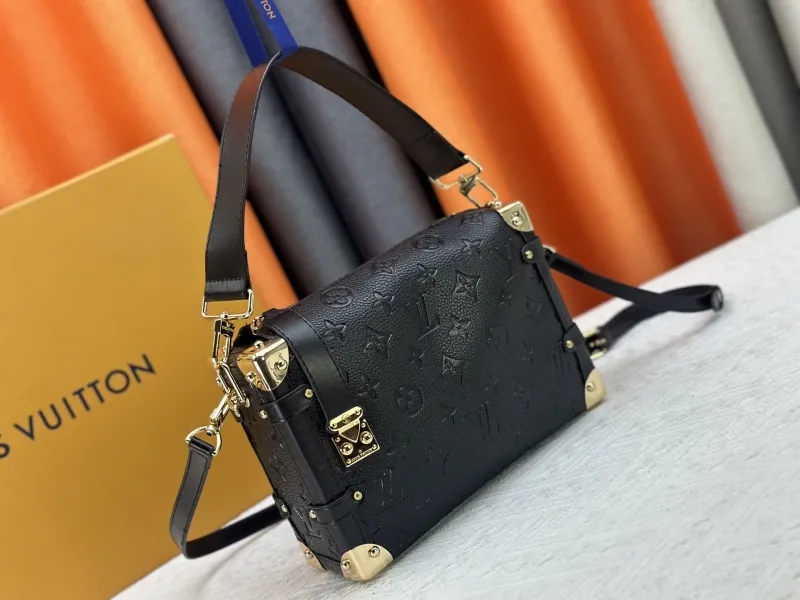 Alternative view of LV Box Bags-8