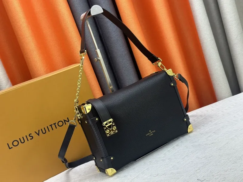 Alternative view of LV Box Bags-9