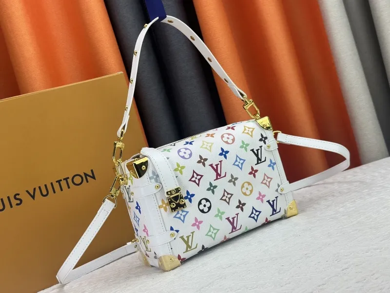 Alternative view of LV Box Bags-10