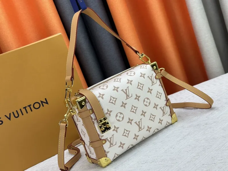 Alternative view of LV Box Bags-13
